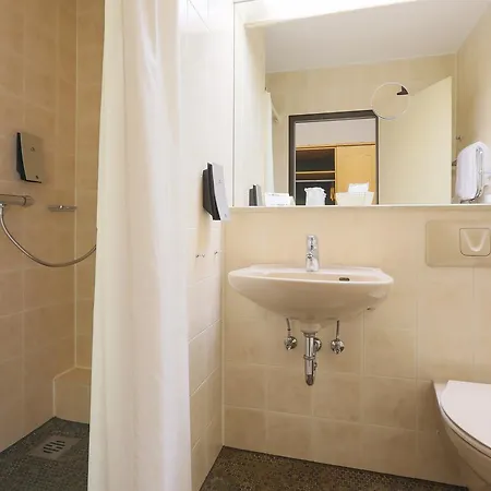 Tallymann Hotel 3*
