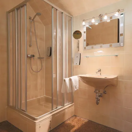 Tallymann Hotel 3*